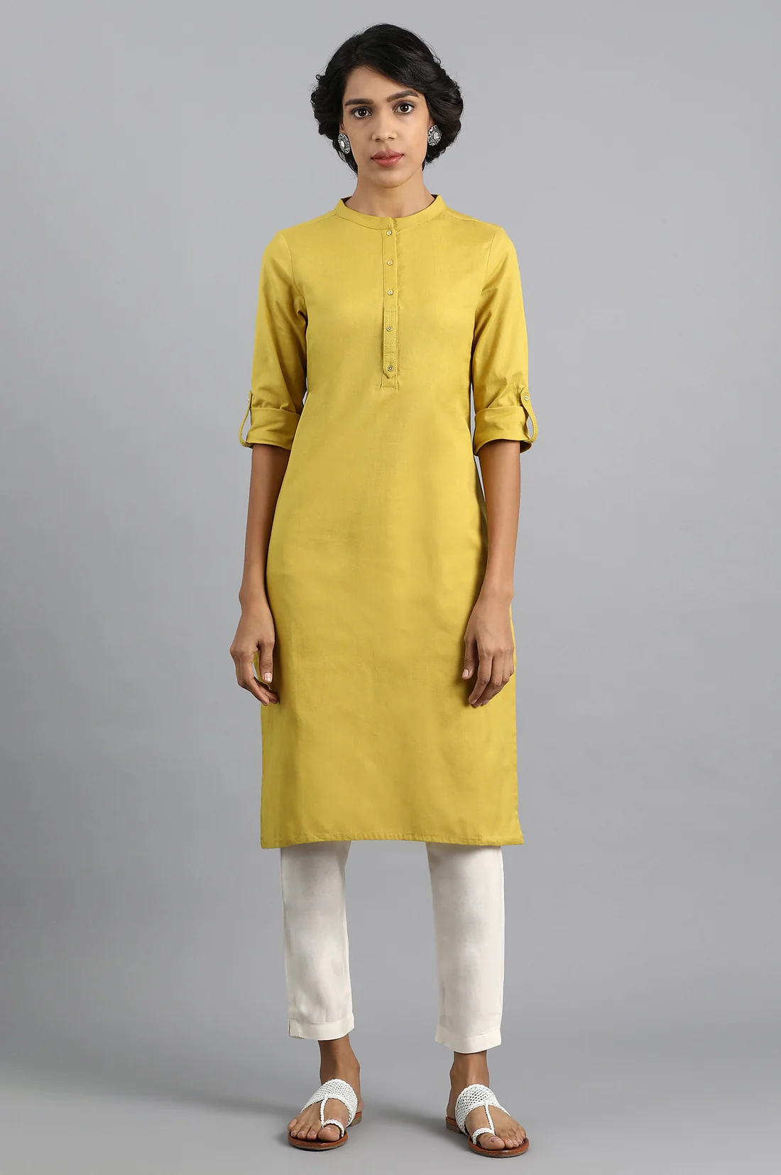 Yellow Mandarin Neck Solid Kurta - Image 6