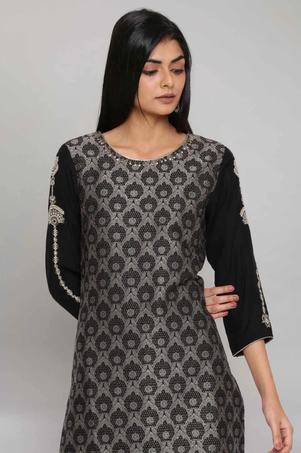 Black Jacquard Kurta With Embroidery - Image 2