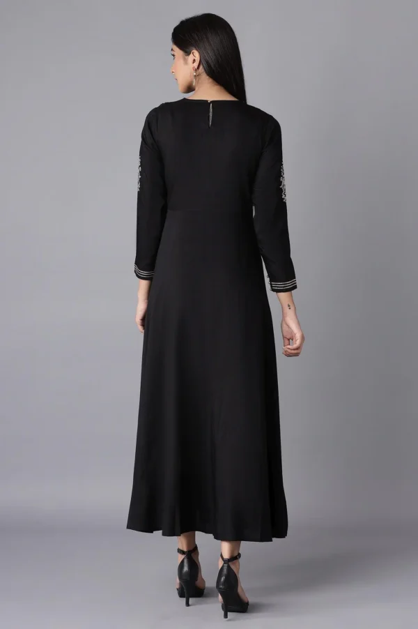 W for Woman Black Dress With Embroidery - Image 6