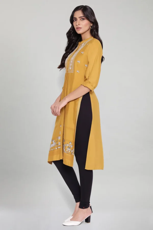Mustard Yellow Staright Printed Kurta - Image 4