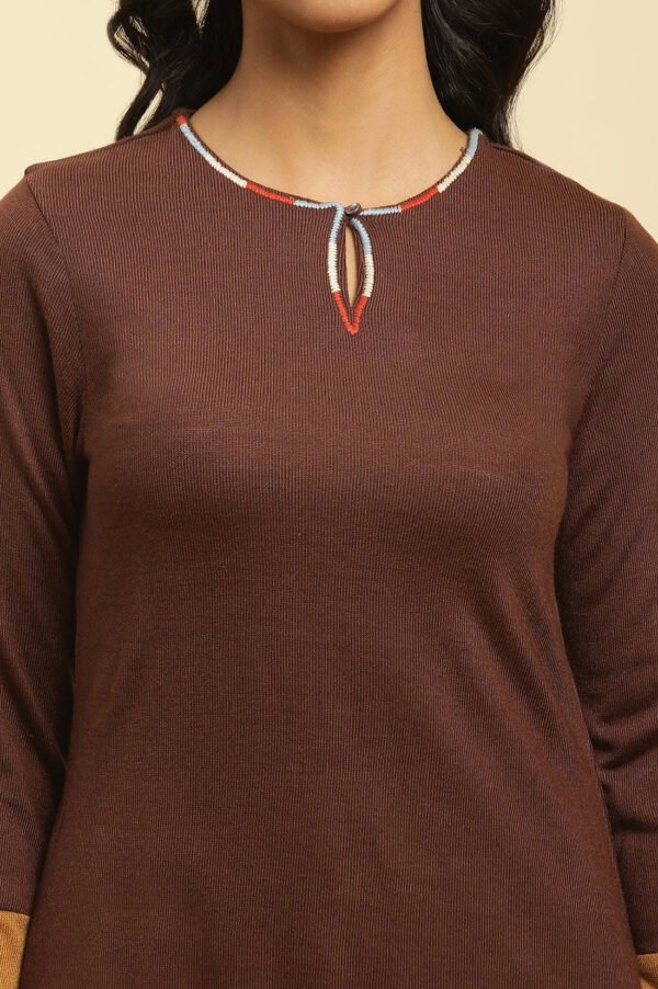 Brown Colour Block Kurta - Image 5