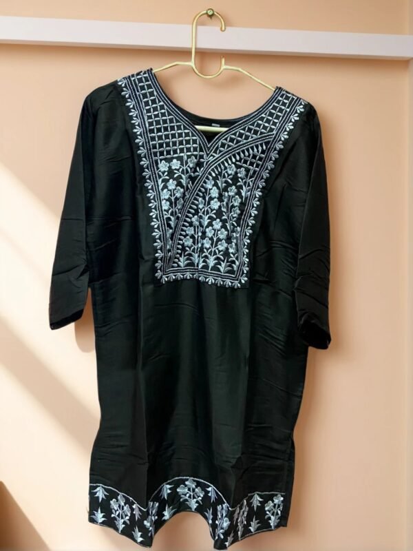 TW Women Solidcolor Rayon Blend Embroidery Short Kurta - Image 2
