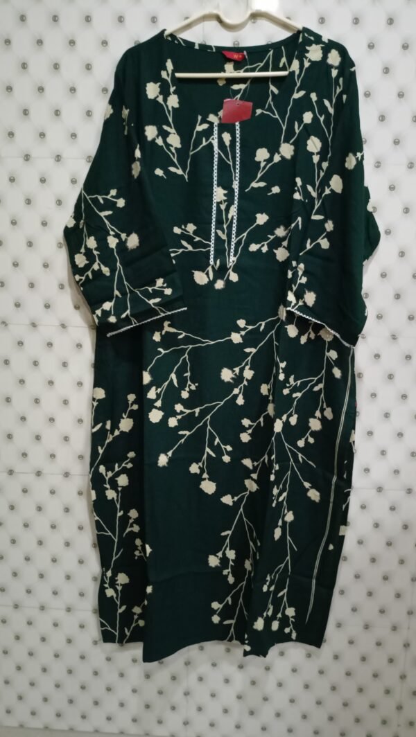 KW Green Embroidered Straight Kurta