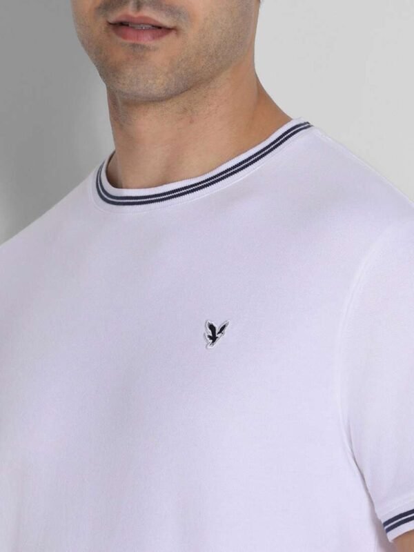 AMERICAN EAGLE OUTFITTERS Printed Round Neck Short Sleeves White T-shirt - Image 3
